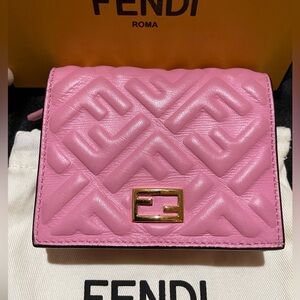Fendi Baguette Pink Napa Leather Bifold Wallet EUC Full Set
